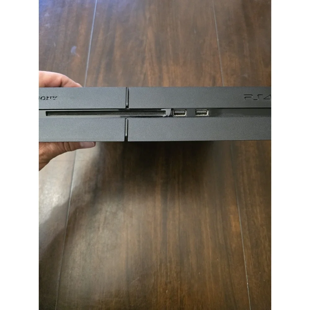 Sony PlayStation 4 500GB Console With One Controller 1 Game And Wires TESTED‎